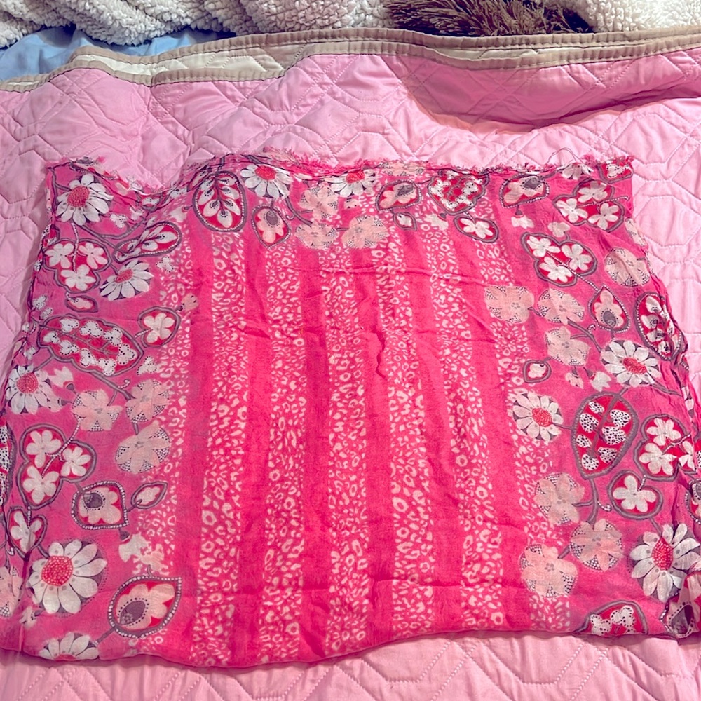 Vera Bradley, pink scarf